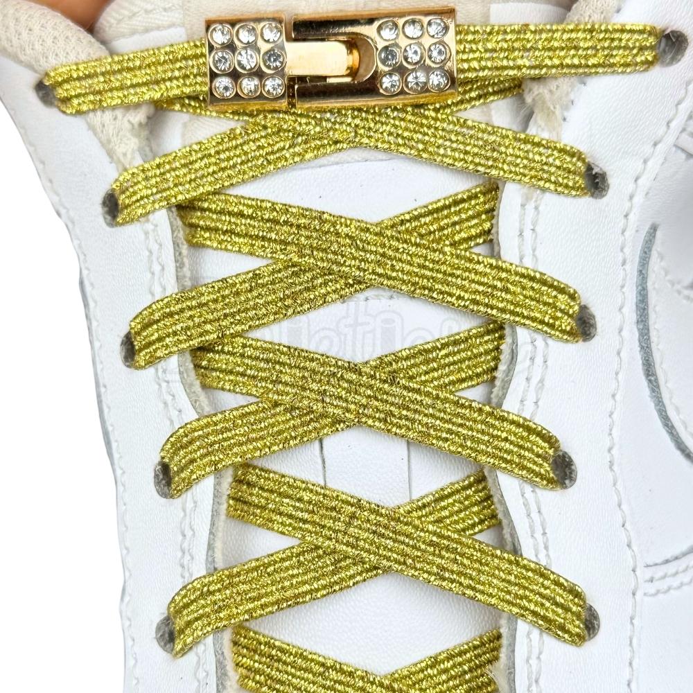 Elastische veters zonder strikken bling bling 6mm haak sluiting goud met stretch uitgerekt
