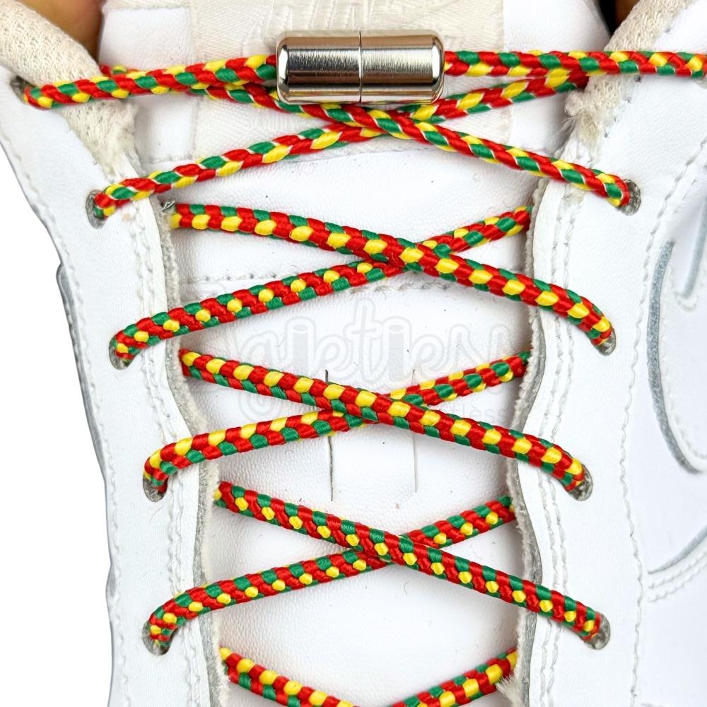 Elastische veters zonder strikken driehoek 3mm capsule sluiting rood geel groen met stretch uitgerekt