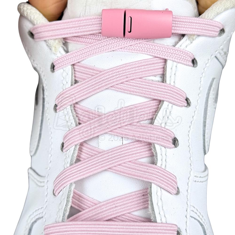 Elastische veters zonder strikken plat 7mm magnetische sluiting roze met stretch uitgerekt