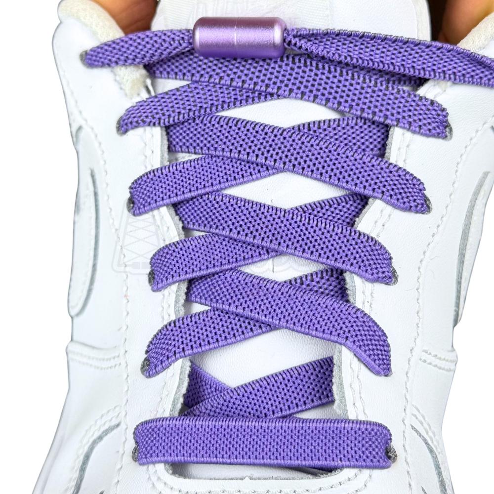 Elastische veters zonder strikken plat 9mm metalen draai capsule paars met stretch uitgerekt