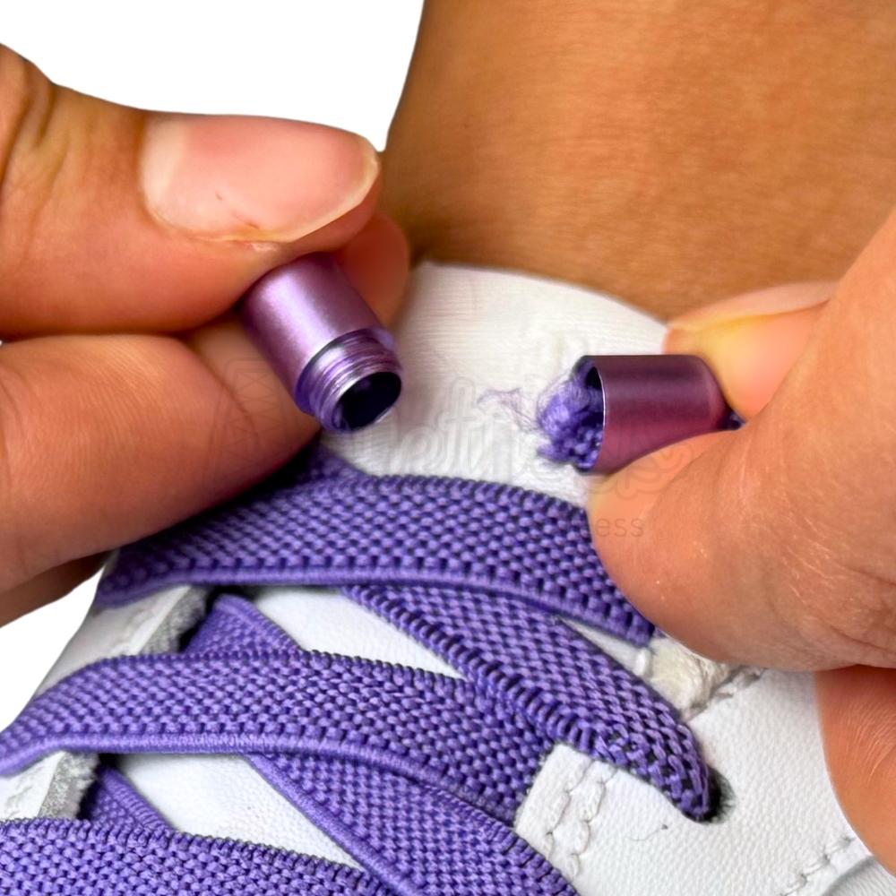 Elastische veters zonder strikken plat 9mm metalen draai capsule paars detailfoto van hoe de sluiting werkt