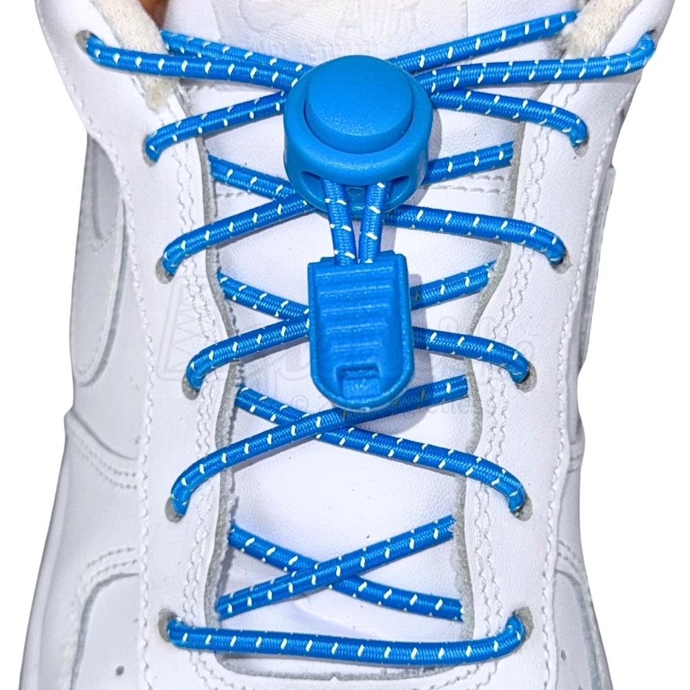 Elastische veters zonder strikken reflecterend 3mm lock sluiting lichtblauw met stretch uitgerekt