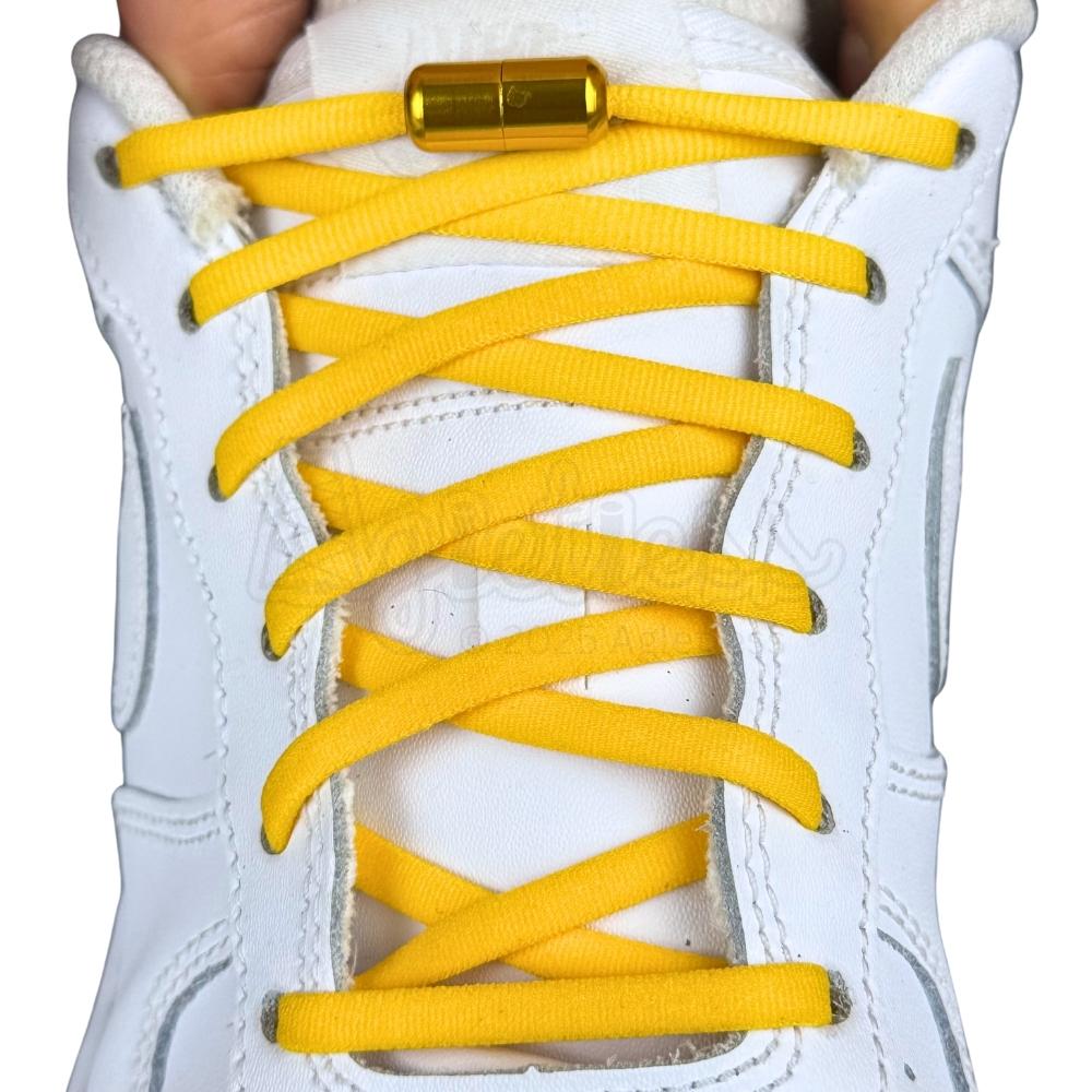 Elastische veters zonder strikken rond 5mm capsule sluiting geel met stretch uitgerekt