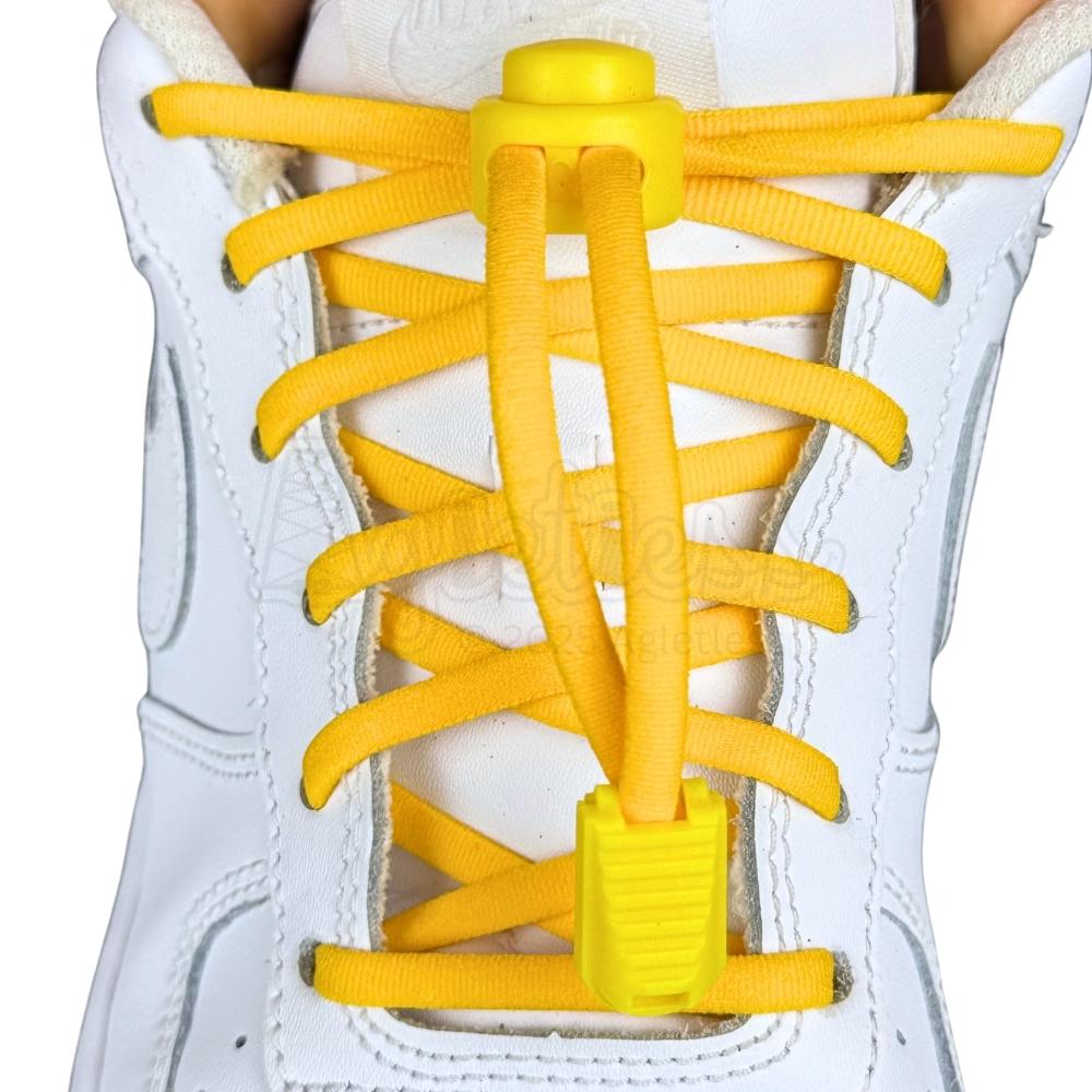Elastische veters zonder strikken rond 5mm lock sluiting geel met stretch uitgerekt