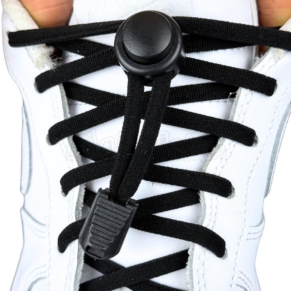 Elastische veters zonder strikken rond 5mm lock sluiting zwart met stretch uitgerekt