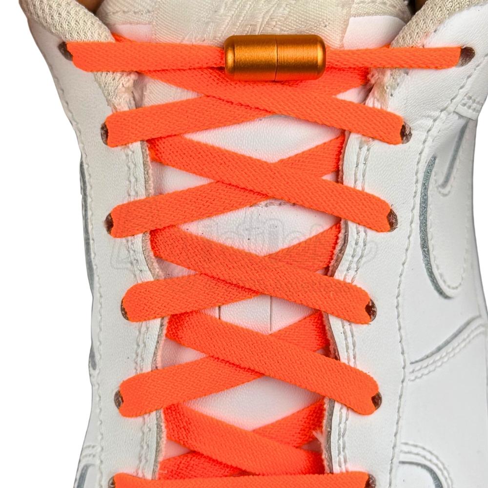 Elastische veters zonder strikken vintage 8mm capsule sluiting oranje met stretch uitgerekt