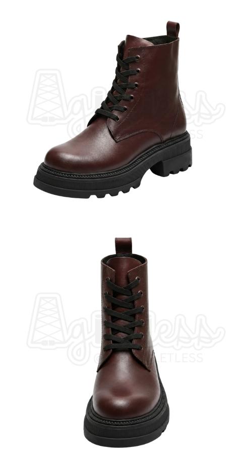 Bordeauxrode boots met zwarte platte elastische veters van 9mm en een clipje