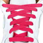 Elastische veters onzichtbaar strikken plat 9mm onzichtbare clipjes rozenrood met stretch uitgerekt