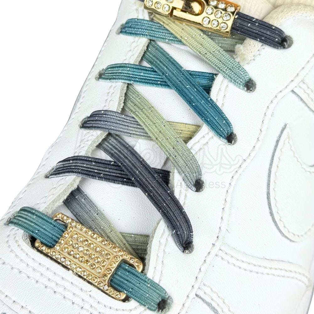 Elastische veters zonder strikken bling bling 6mm haak sluiting stars geregen in witte Nike Air Force 1