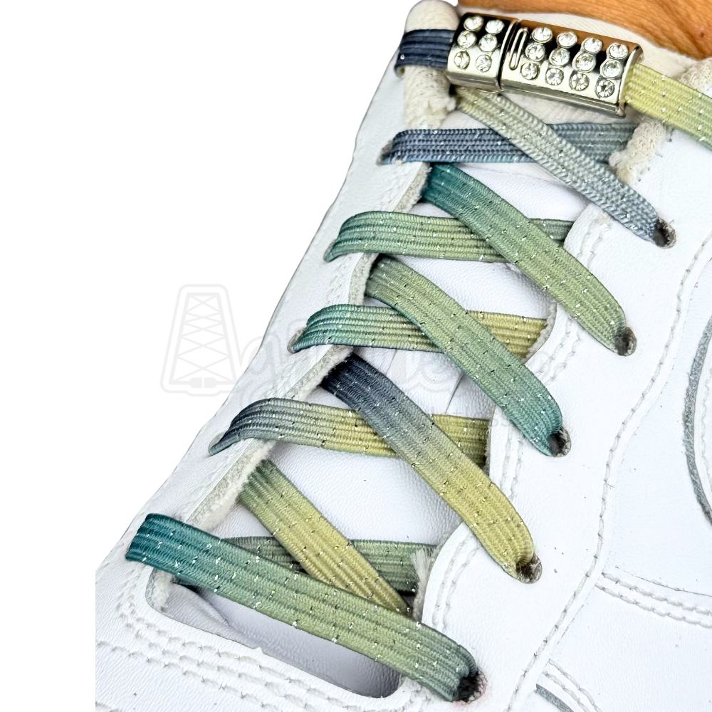 Elastische veters zonder strikken glitter 6mm bling magnetische sluiting stars geregen in witte Nike Air Force 1