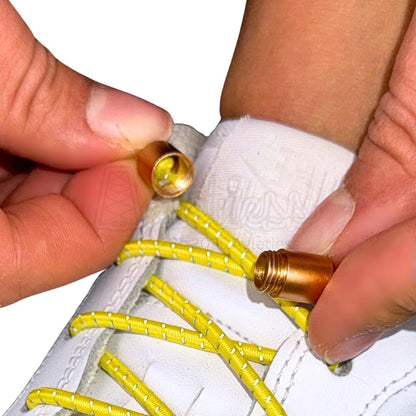 Elastische veters zonder strikken reflecterend 3mm capsule sluiting geel detailfoto van hoe de sluiting werkt