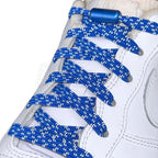 Elastische veters zonder strikken reflecterend 7mm capsule sluiting blauw detailfoto van hoe de sluiting werkt