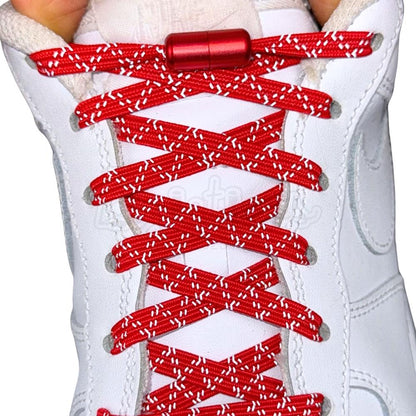 Elastische veters zonder strikken reflecterend 7mm capsule sluiting rood met stretch uitgerekt