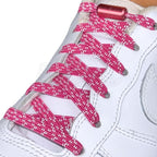 Elastische veters zonder strikken reflecterend 7mm capsule sluiting rozenrood detailfoto van hoe de sluiting werkt