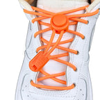 Elastische veters zonder strikken rond 3mm lock sluiting oranje met stretch uitgerekt