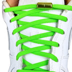 Elastische veters zonder strikken rond 5mm capsule sluiting groen met stretch uitgerekt