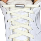 Elastische veters zonder strikken vintage 8mm capsule sluiting gebrokenwit met stretch uitgerekt